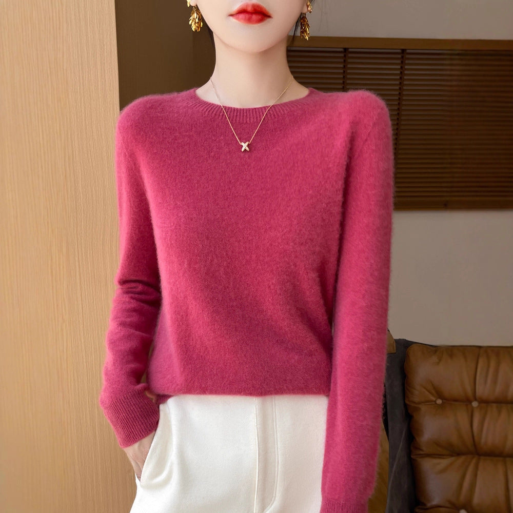 Women's Soft Mohair-Effect Round Neck Sweater with Fine Ribbed Hem and Light Oversize Fit