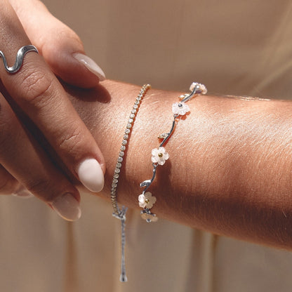 Silver-Tone White Pearl Blossom Bracelet