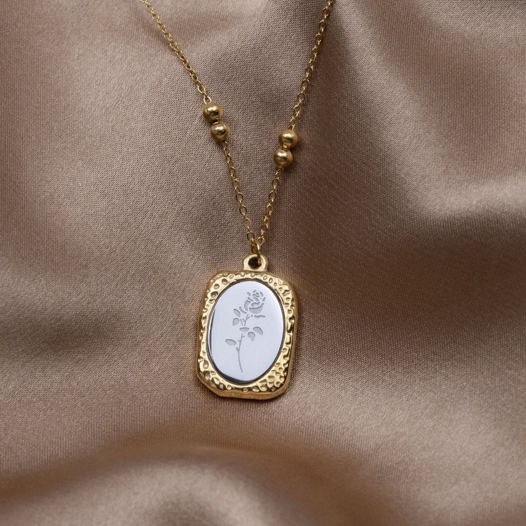 Fragile Love Rose Necklace