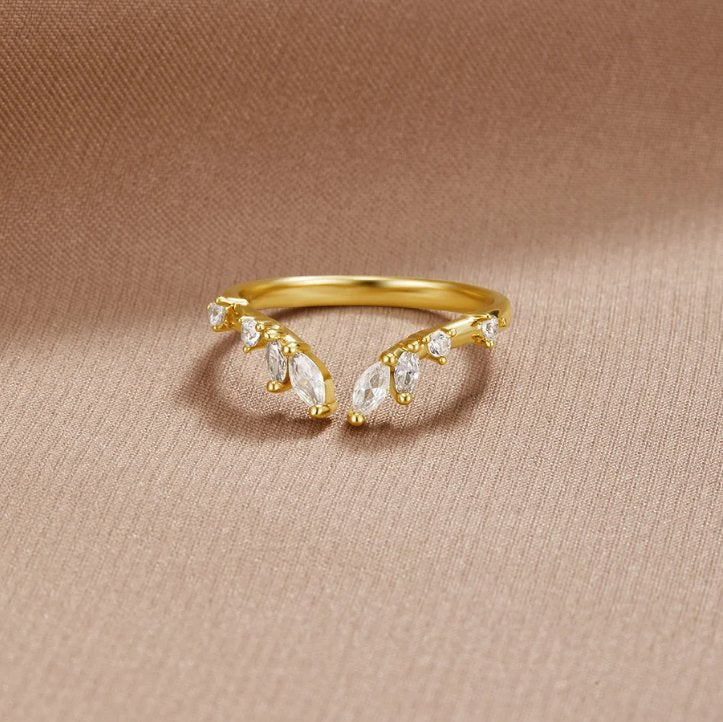 Lily Crystal Gold-Tone Vine Ring