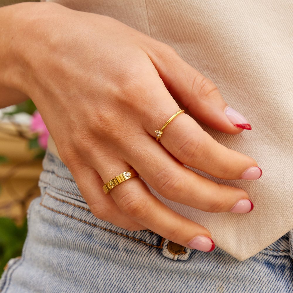 Mari Heart Gold-Tone Ring