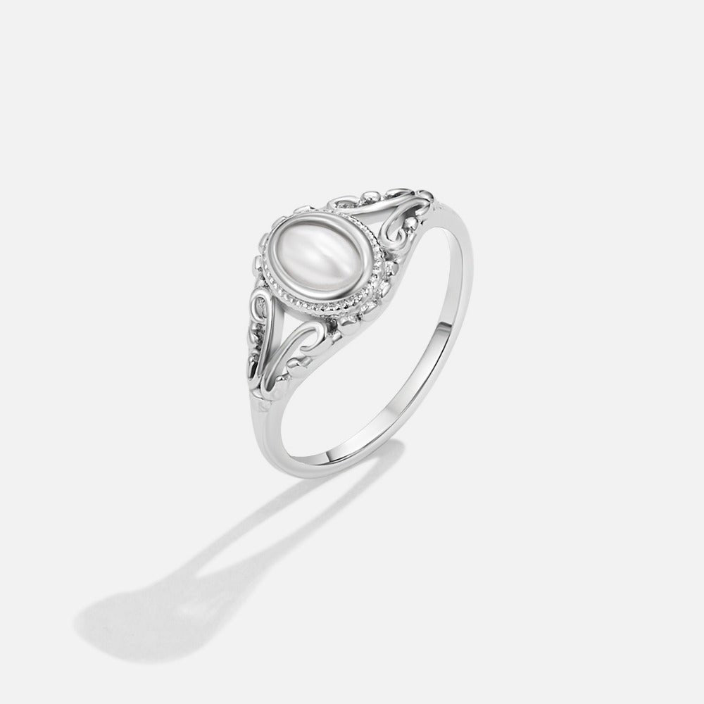 Silver-Tone Vintage Royal Pearl Ring