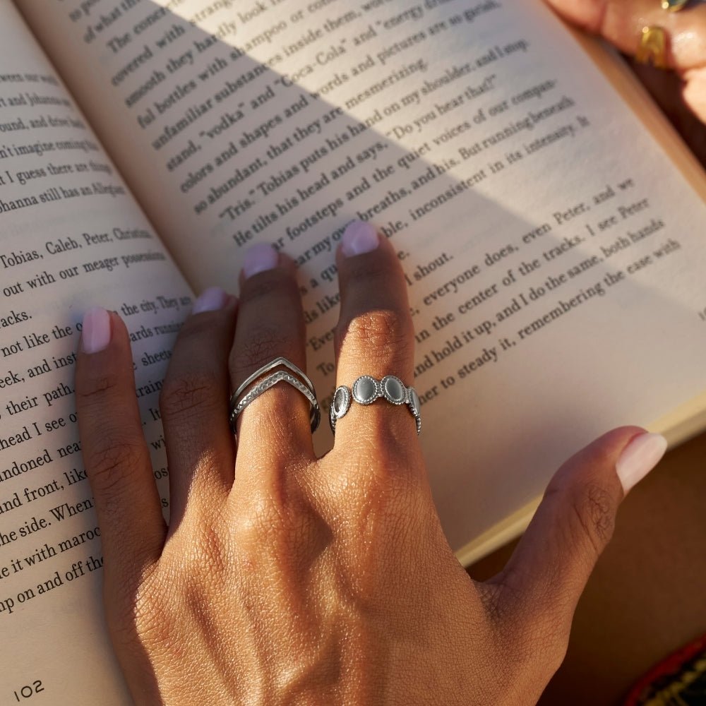 Vintage Athena Silver-Tone Ring