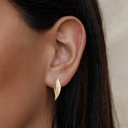 Vintage Monet Gold-Tone Leaf Earrings