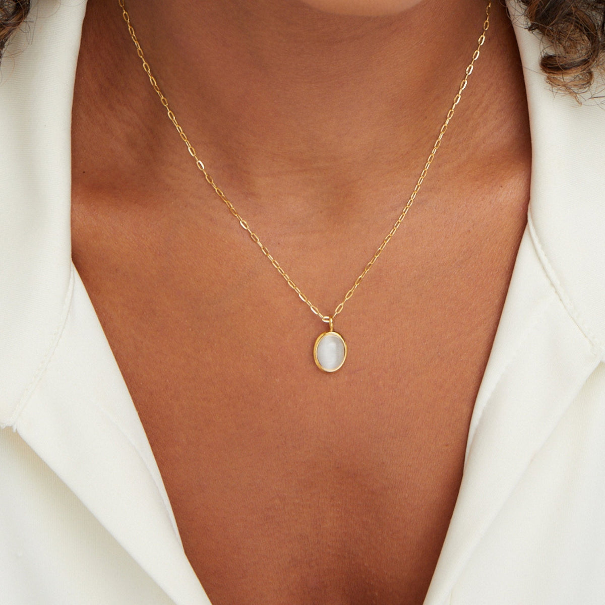 White Opal-Effect Necklace